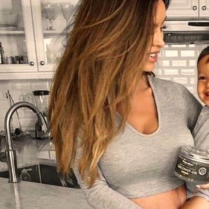 Meet your Posher, Valeria